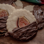 chocolate and fig cookie